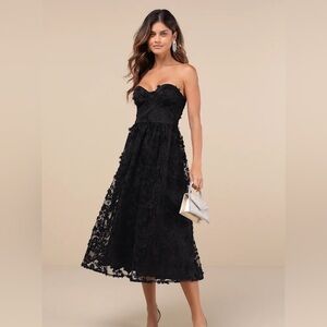 Lulu's Black Strapless Floral Lace Dress